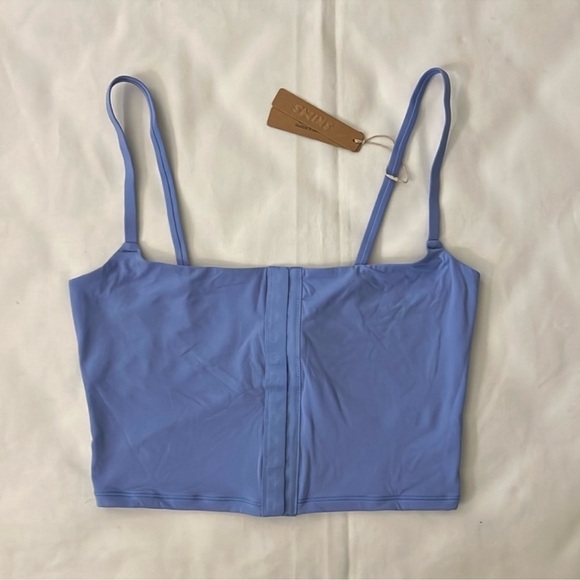 SKIMS Tops - SKIMS G1 ADAPTIVE FITS EVERYBODY CAMI 4X NWT